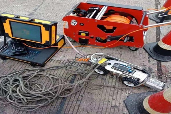 沐川CCTV管道检测机器人